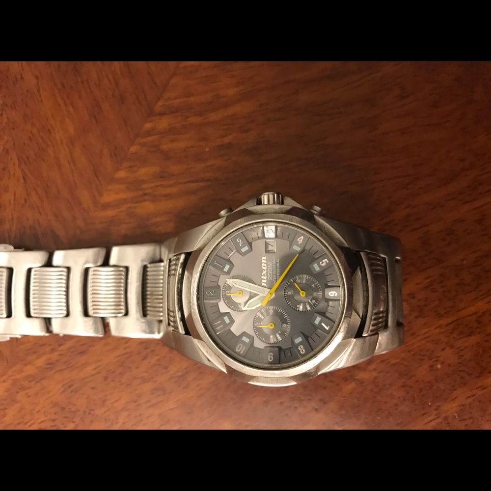 Nixon super rover ss watch